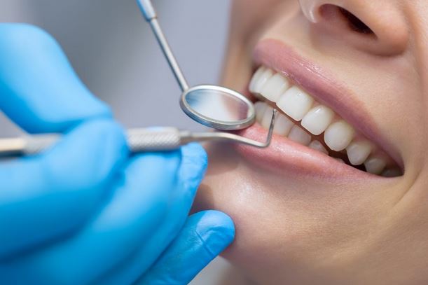 Factors to Consider Before Choosing a Cosmetic Dentist