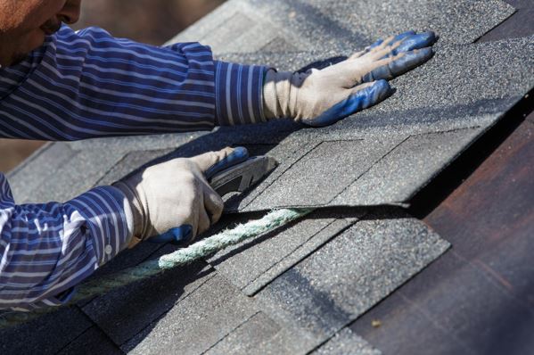 Common Roof Problems Homeowners Experience