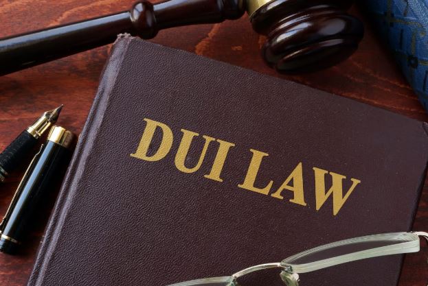How Much Does It Typically Cost to Hire a DUI Lawyer