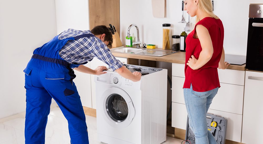 7 Signs to know your washing machine needs service