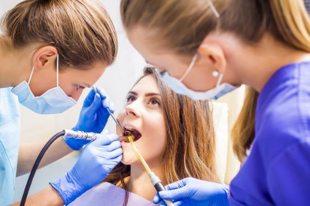 How to Run a Dental Office and Make It a Success
