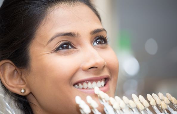 Top 7 Amazing Reasons You Should Get Porcelain Veneers