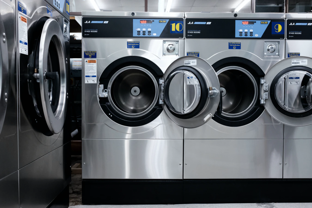 Home Laundry vs. Commercial Laundry