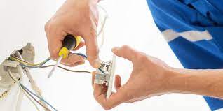 Electrician Gold Coast and Advantages