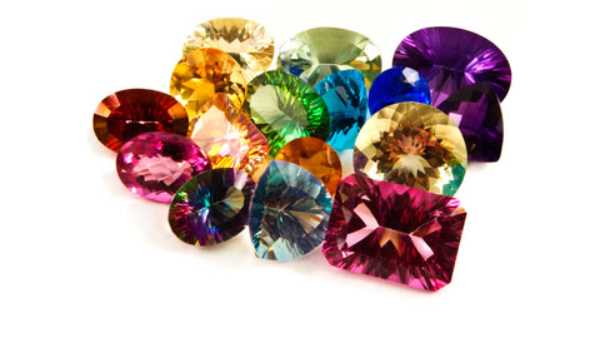 How coloured lab grown diamonds are manufactured