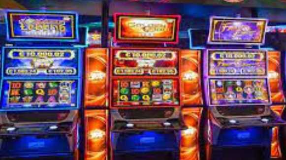 Are online slot machines rigged? If online slot machines were rigged and didn't offer fair play, then most of them would've been shut down by now. The top online gambling websites are regulated and licensed by jurisdictions like the UK, Malta, and Gibraltar, which ensure that safe and fair gaming rules are in place, and every player the same chance of winning. This is also to prevent gaming websites from having any direct dealings with government officials. The odds on online slots differ slightly from land-based slots. But this small difference can have a big impact on your chances of winning big jackpots. Slots that are behind the payline are not as predictable as those in front of the line, so there's an equal chance of a player hitting a jackpot when playing in front of the line but a much lower chance if the slot is behind the payline. As a result, the best way to increase your odds of hitting the jackpot is to choose a slot in front of the line. On regular slots, spin speeds and denomination are important factors that influence your chances of hitting a jackpot. A higher spin speed indicates that you're more likely to win. Higher denominations have more spins, while lower denominations have fewer spins. It also means that if you want to make a serious bet, stick with the highest denomination. In addition to the odds, there's also the reels. Each reel in online slot machines differs, so players need to study the reels to determine which machine gives them the best chance of hitting a jackpot. Some players also choose one particular reels, like progressive or single-action, so that they can memorize which machines give them the highest chances of hitting a big jackpot. Others don't play with any pattern, so that they can't tell if a reel is loaded or not. It all depends on personal preference. Another way to increase your chances of hitting the biggest jackpots in online slots is to get as many free spins as you can. Each time you hit a spin, the casino pays out the exact amount of the pot. The first hit always has the best online slots machines, because the dragon99 pays out the most, but the more hits you take, the better your chances of hitting a bigger jackpot. Some casinos allow players a welcome bonus, which lets them sign up for as many free spins as they'd like, but the more free spins you get, the better off you'll be. Finally, the best real money slots offer progressive jackpots. These machines pay out a percentage of your winnings, so after you've won, you still get a percentage of your original winnings. This is great, because it means that you always have more money left in your pocket. You can also switch between the three slots to change your odds.