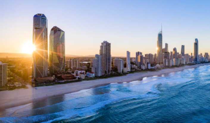 8 Reasons Why Everyone Wants to Live in Gold Coast