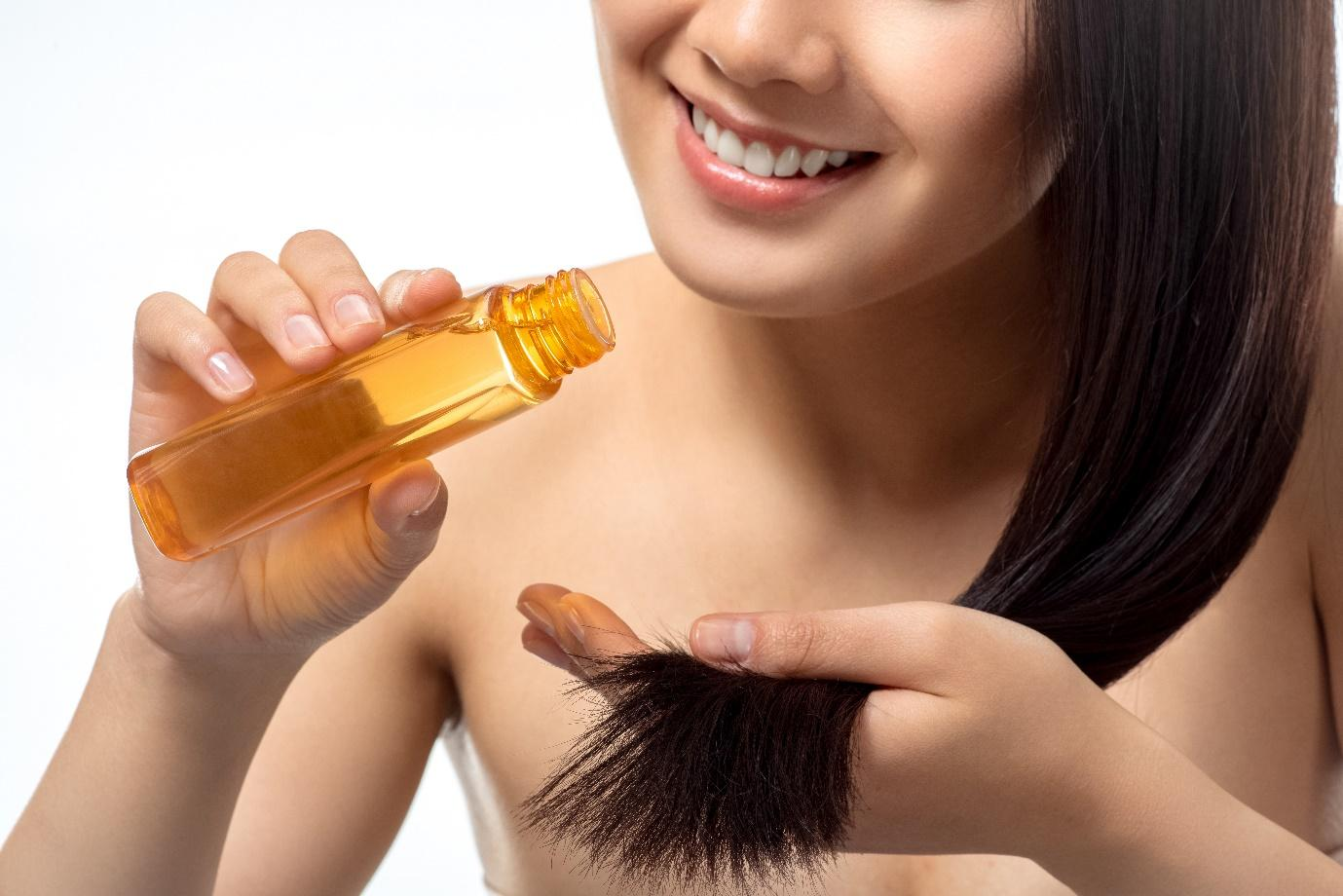 5 Tips for Effective Hair Care at Home