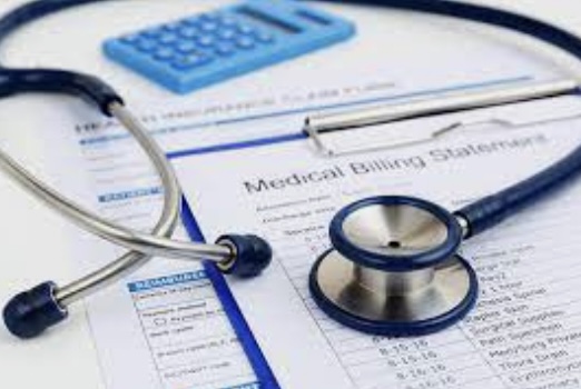 Top Benefits of Outsourced Medical Billing vs In-House