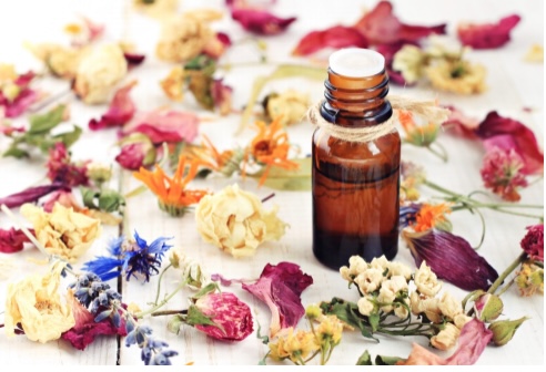 Top 5 Most Popular Flower Scents You Should Try