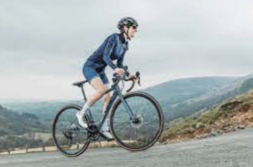 Using 7 Online Cycling Strategies Like The Pros