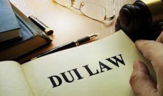 Why having a DUI lawyer is better than any other lawyer during a DUI case