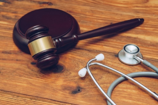 A Guide to Choosing a Healthcare Attorney