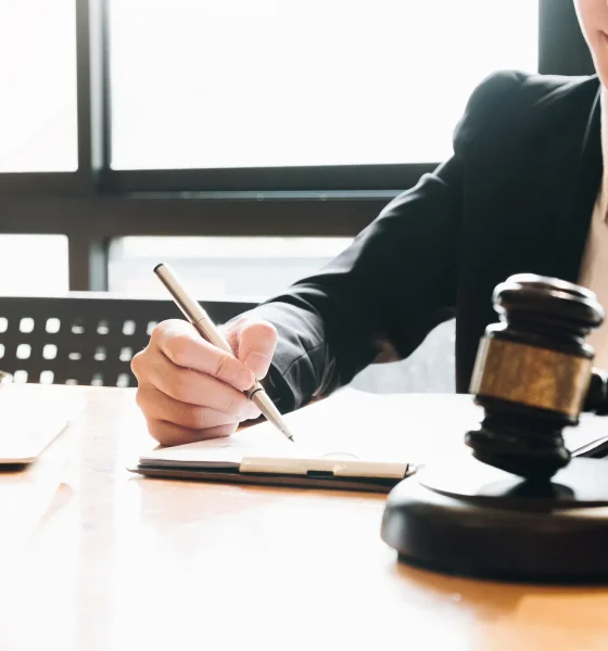 The Essential Guide to No-Fault Defense Lawyers